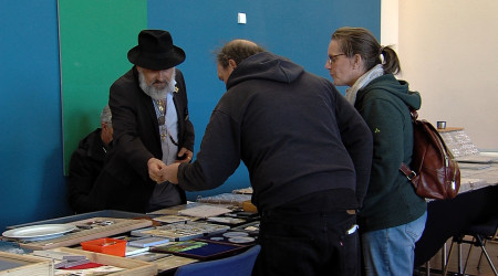 Briefmarken-Gro&szlig;tauschtag (Quelle: RTF.1)