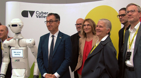 Cem &Ouml;zdemir bei "10 Jahre Cyber Valley" (Quelle: RTF.1)